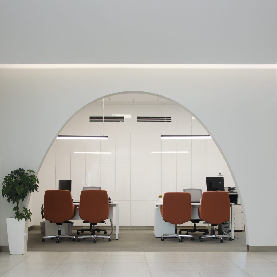 CORPORATE BRАNCH HALK BANK